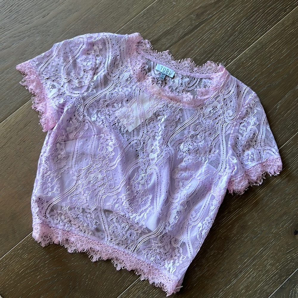 Brand new Lacey cut off short sleeve top sz S